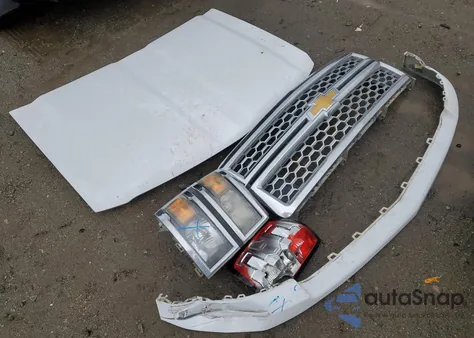 2015 Chevrolet Silverado C1500 Lt from USA, damaged, VIN 3GCPCREC3FG373891